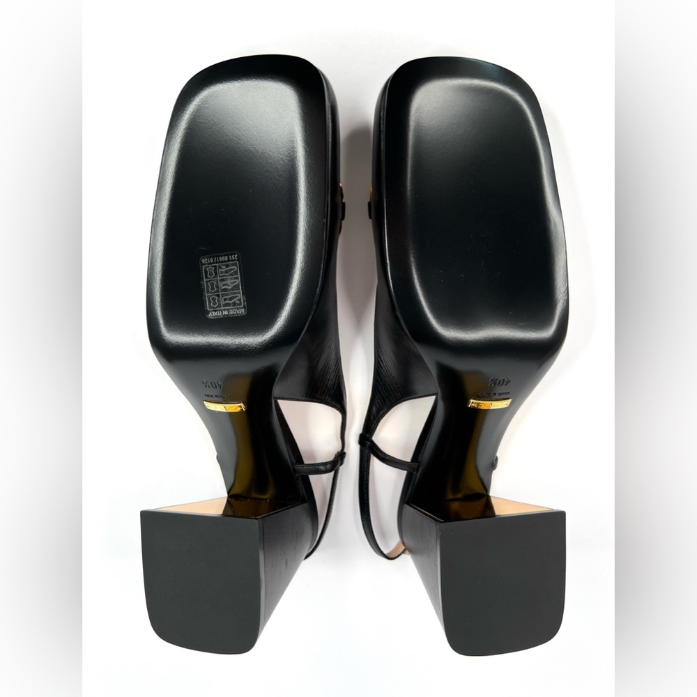 Gucci Black Leather Heels with Gold Detailing - Picture 7 of 11